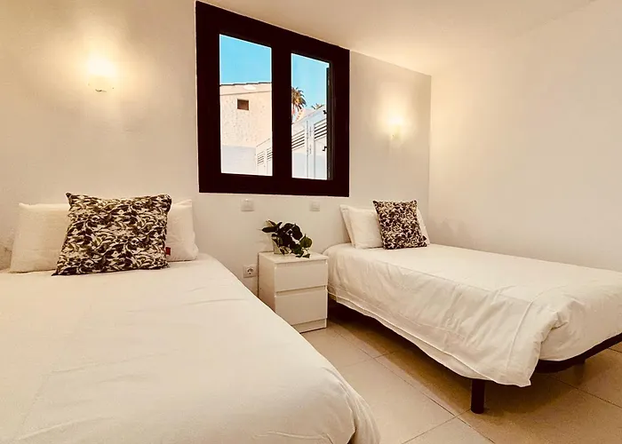 Click&guest - Atlantis Light In Maspalomas *